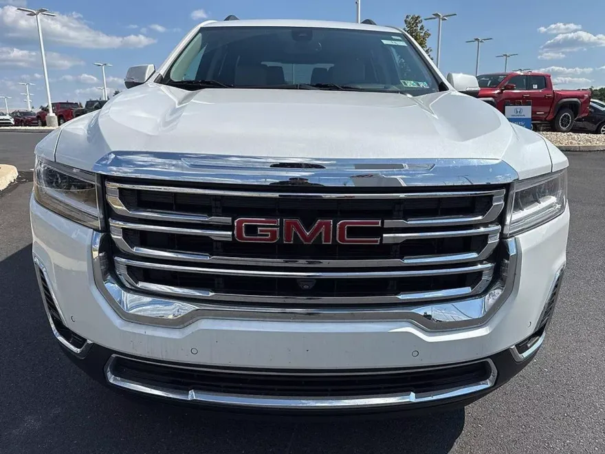 2023 Gmc Acadia SLT photo 1