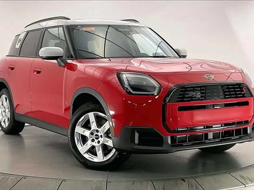 2025 Mini Countryman S ALL4 photo 1