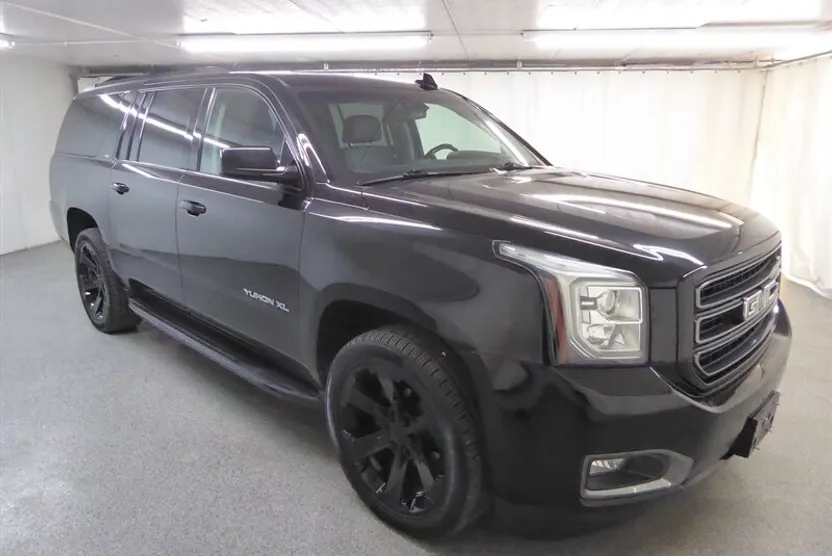 2019 Gmc Yukon XL SLT photo 1