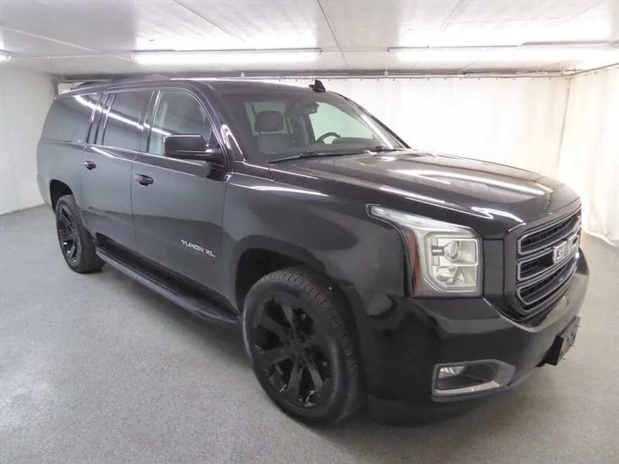 2019 Gmc Yukon XL SLT photo 1