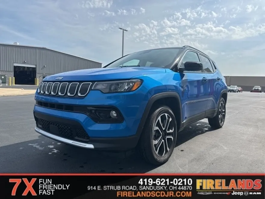 2022 Jeep Compass Limited photo 1