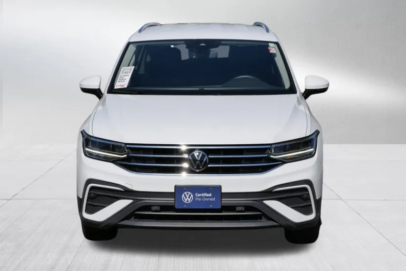 2024 Volkswagen Tiguan SE Wolfsburg Edition photo 1