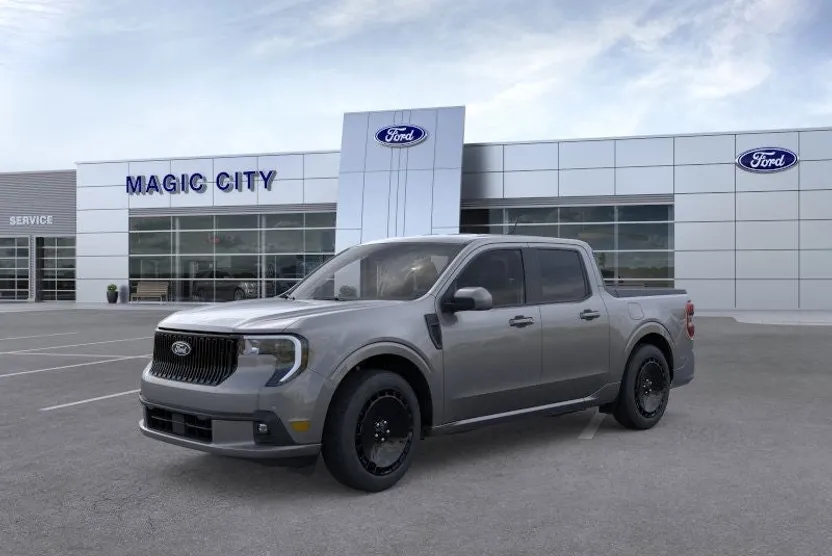 2025 Ford Maverick photo 1