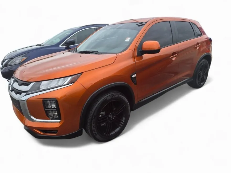 2022 Mitsubishi Outlander Sport ES photo 1