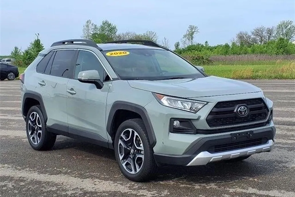 2020 Toyota RAV4 Adventure photo 1