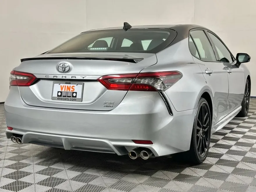 2023 Toyota Camry XSE photo 1