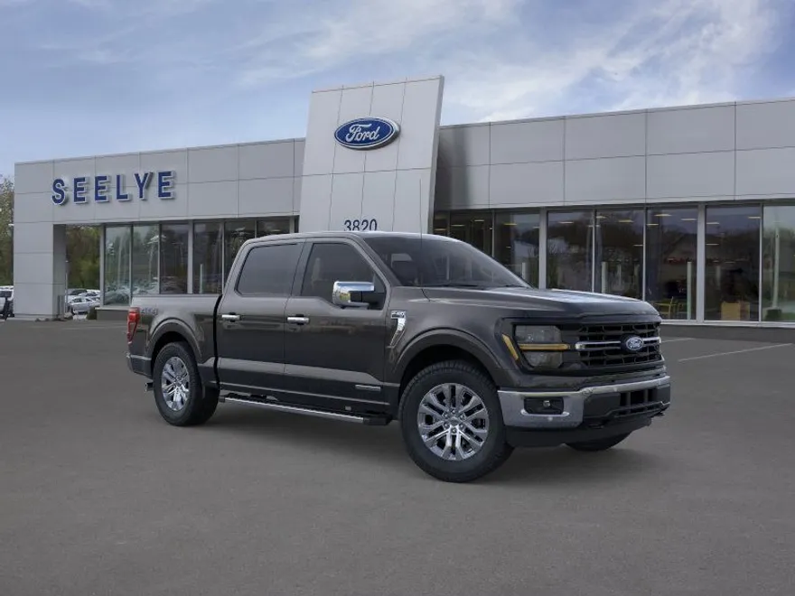 2025 Ford F-150 XLT photo 1