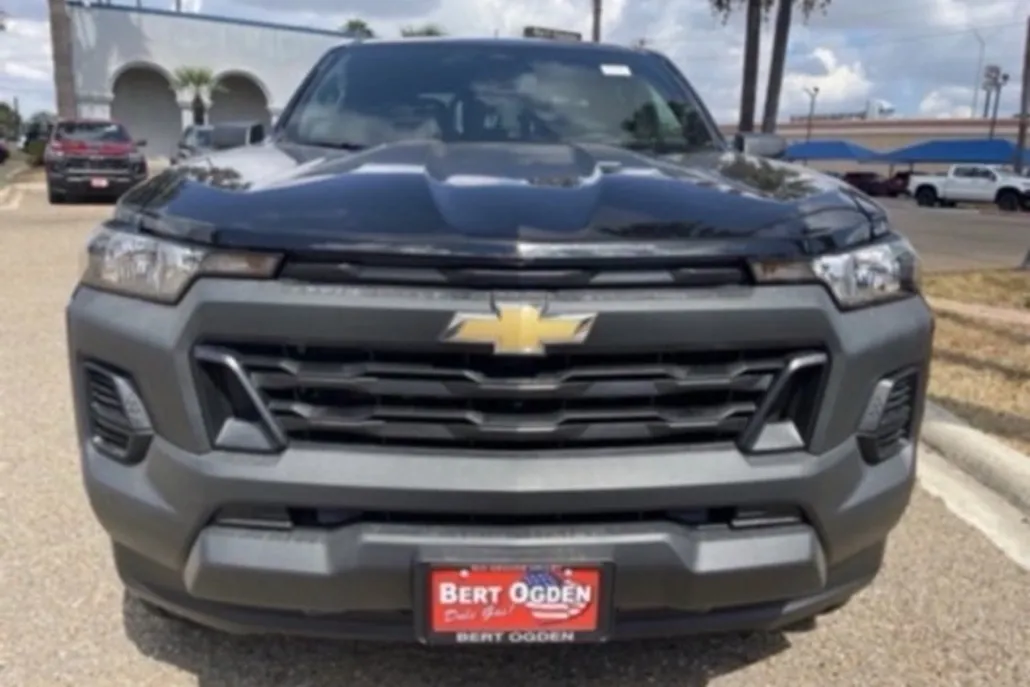 2026 Chevrolet Colorado Work Truck photo 1