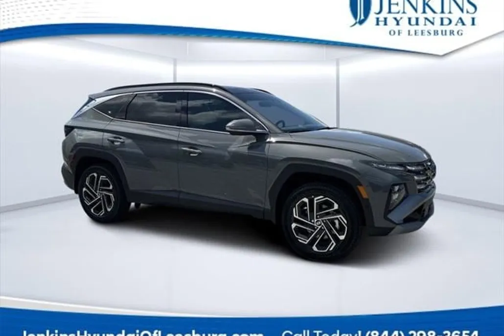 2025 Hyundai Tucson Limited photo 1