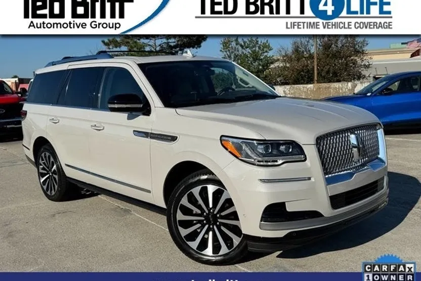 2023 Lincoln Navigator Reserve photo 1