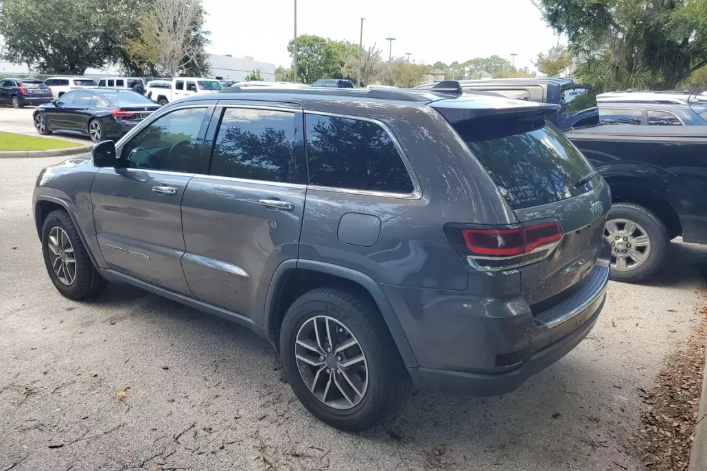 2019 Jeep Grand Cherokee Limited photo 1