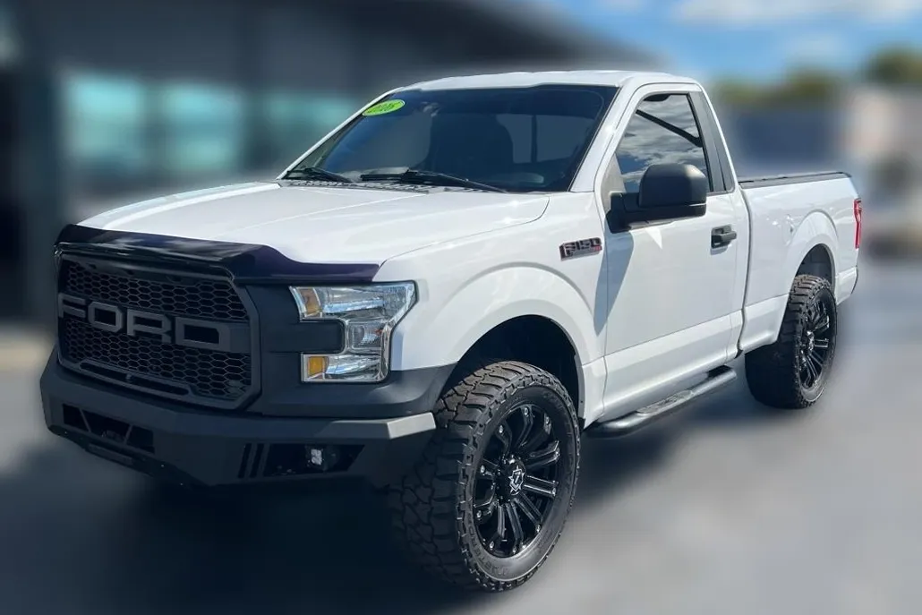 2016 Ford F-150 XL photo 1