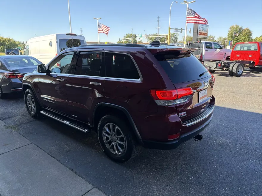2016 Jeep Grand Cherokee Limited photo 1