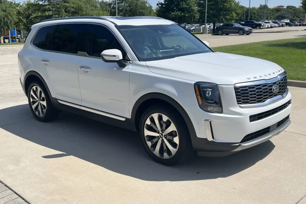 2020 Kia Telluride S photo 1