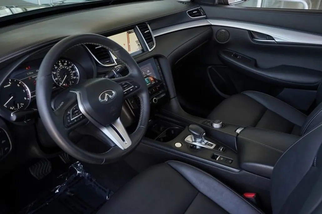 2020 Infiniti QX50 Luxe photo 1