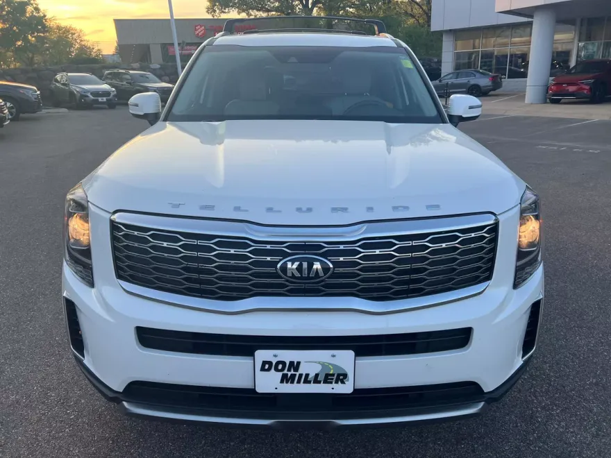 2020 Kia Telluride S photo 2