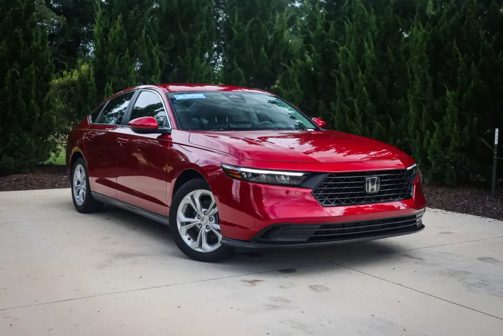 2024 Honda Accord 1.5T LX photo 1