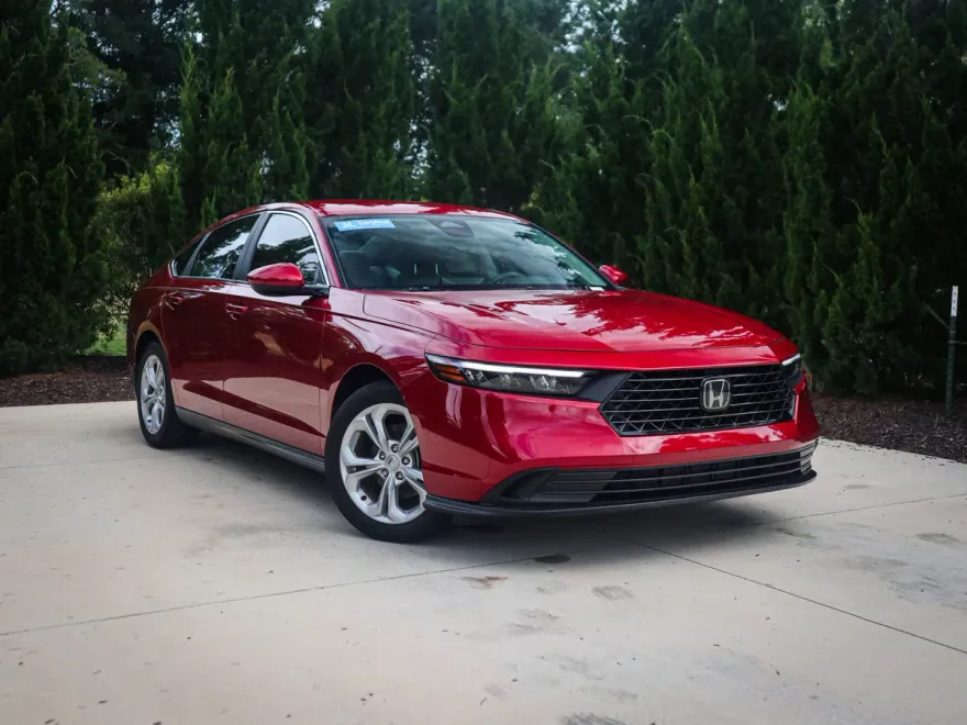 2024 Honda Accord 1.5T LX photo 1
