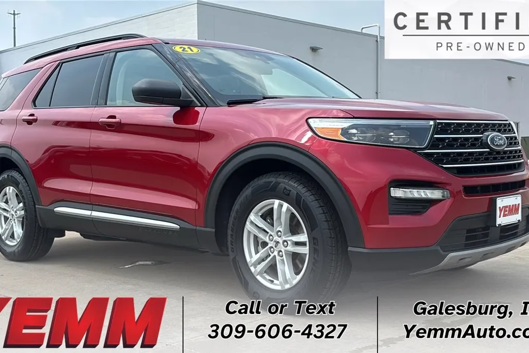 2021 Ford Explorer XLT photo 1