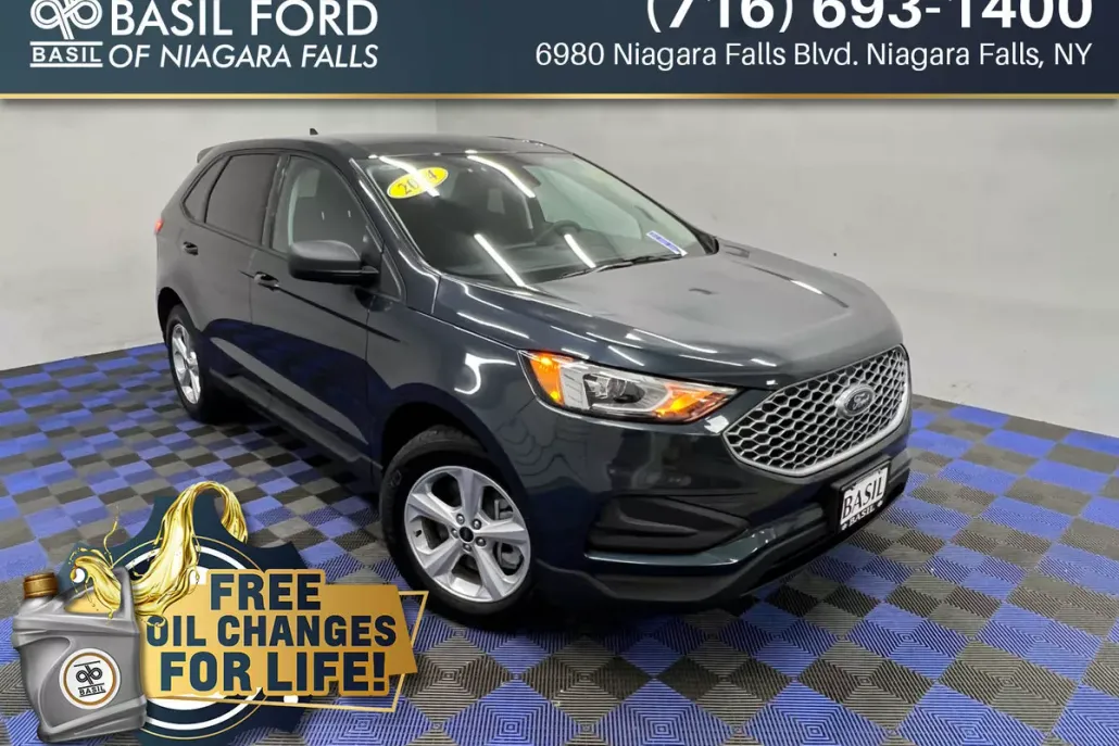 2024 Ford Edge SE photo 1