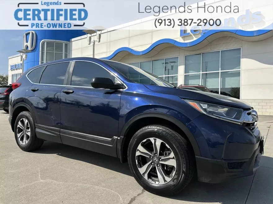 2017 Honda CR-V LX photo 1