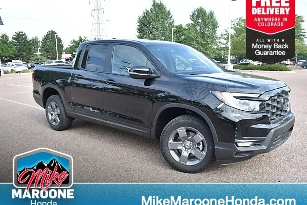 2025 Honda Ridgeline TrailSport photo 1