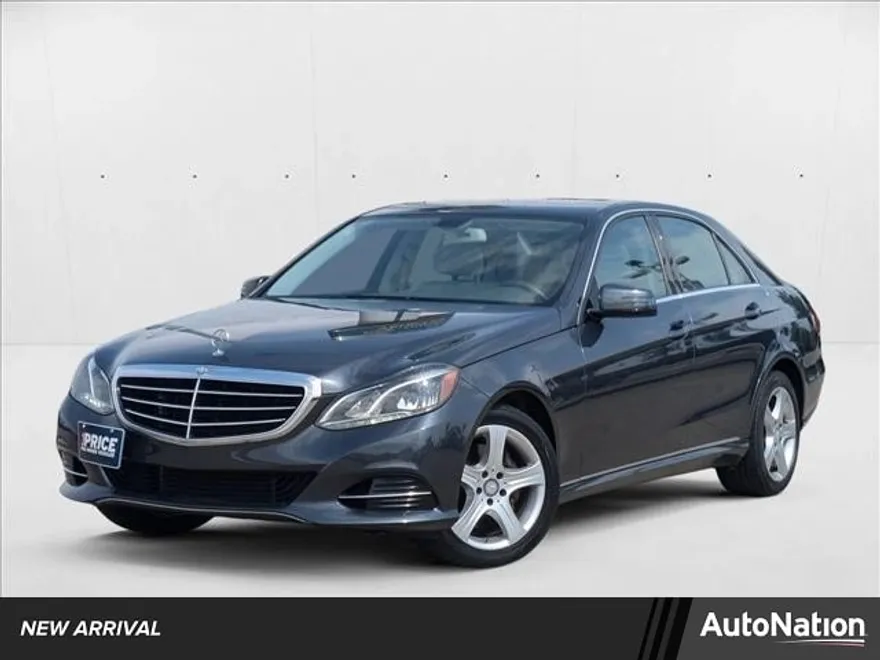 2014 Mercedes Benz E 350 Sedan photo 1