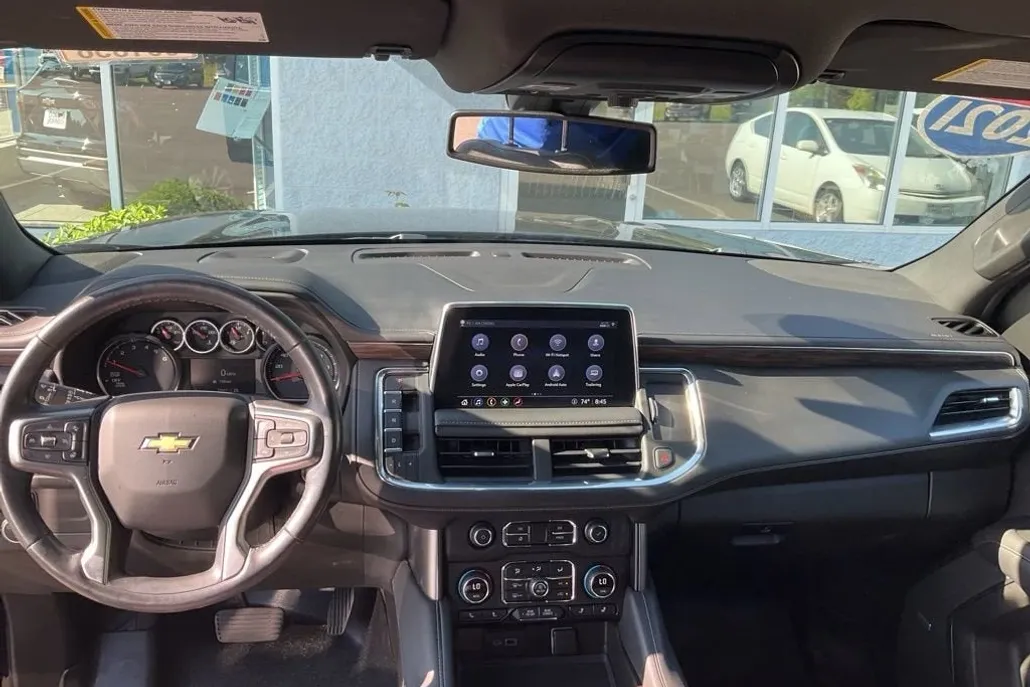 2021 Chevrolet Tahoe LT photo 1