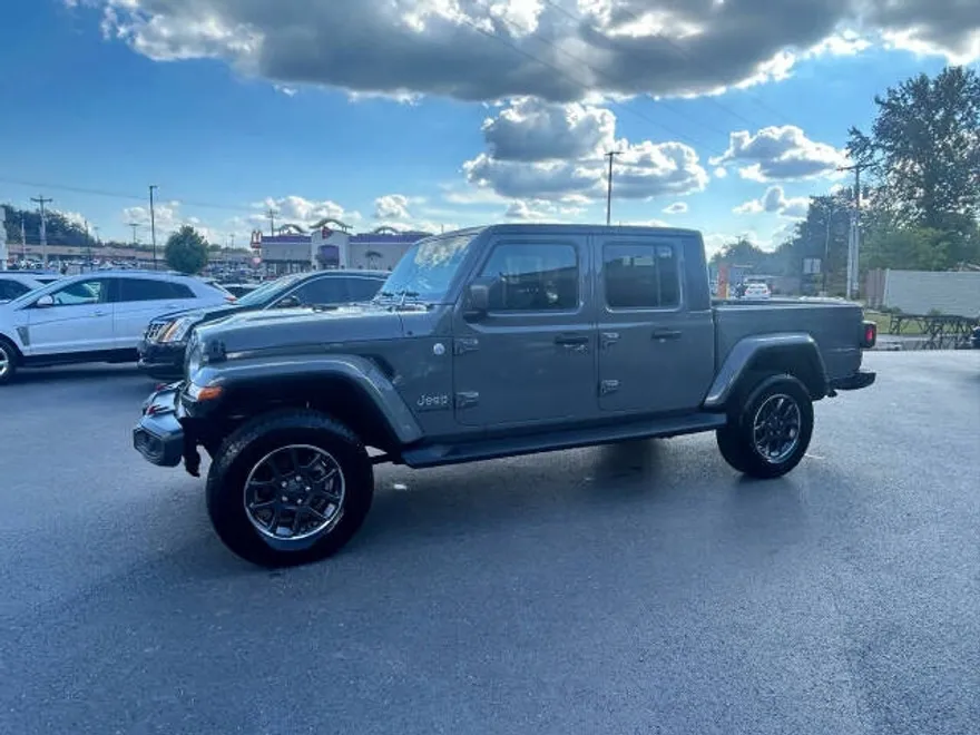 2021 Jeep Gladiator Overland photo 1