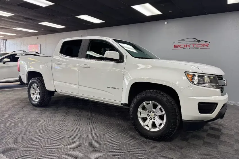 2018 Chevrolet Colorado LT photo 1