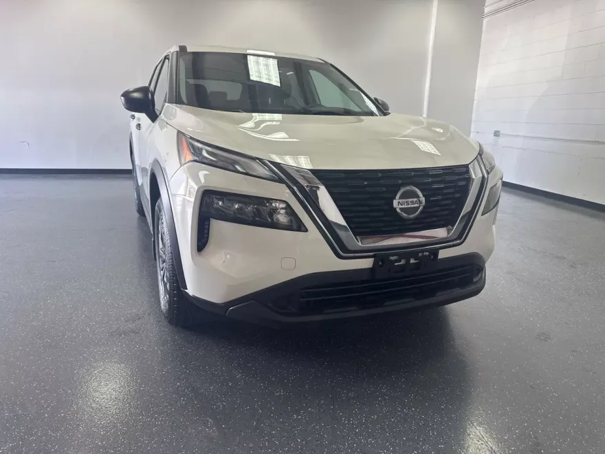 2021 Nissan Rogue S photo 1