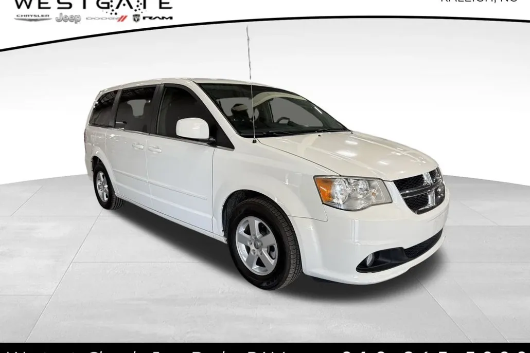 2012 Dodge Grand Caravan Crew photo 1
