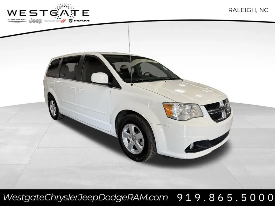 2012 Dodge Grand Caravan Crew photo 1