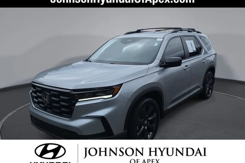 2024 Honda Pilot Sport photo 1