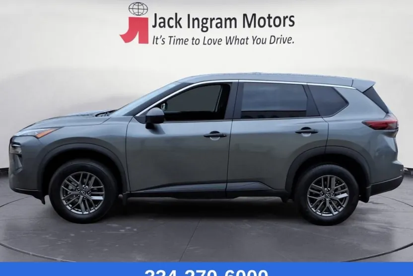 2026 Nissan Rogue S photo 1