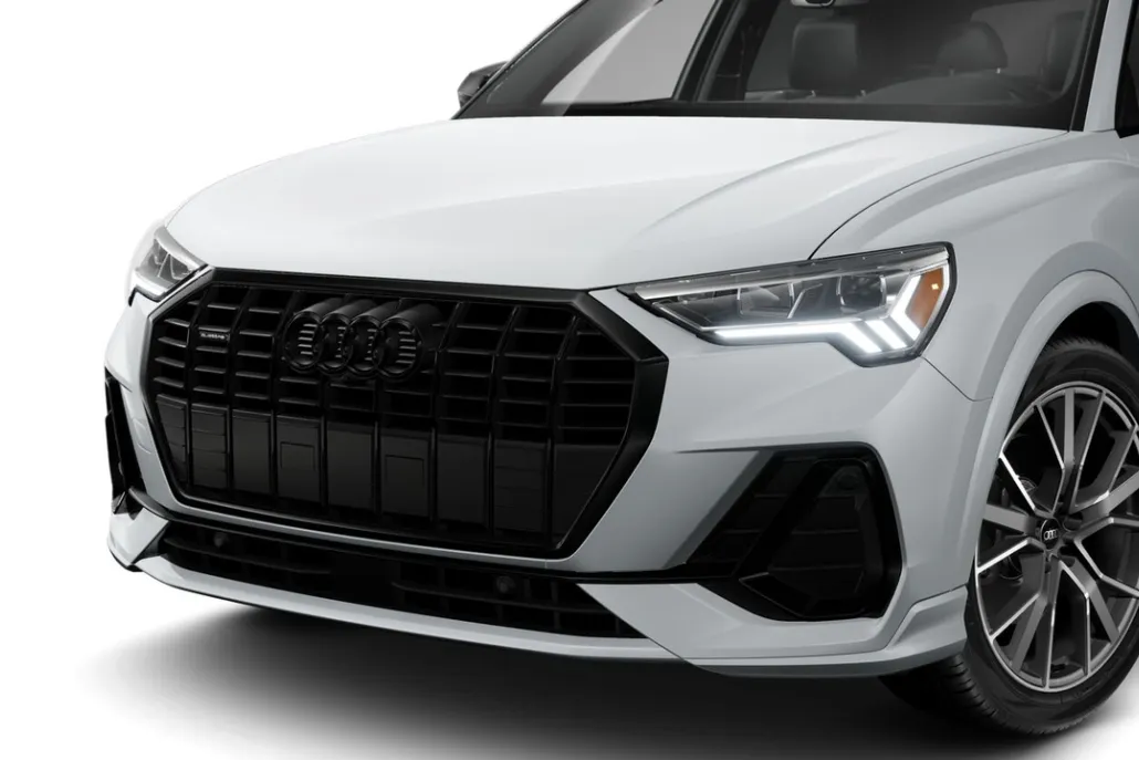2025 Audi Q3 S line Premium Plus photo 1
