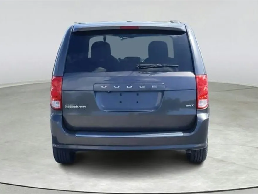 2018 Dodge Grand Caravan photo 1