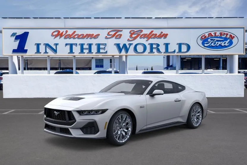 2025 Ford Mustang GT Premium photo 1