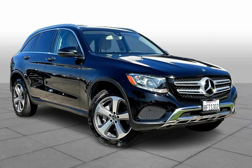 2018 Mercedes Benz GLC 300 photo 1