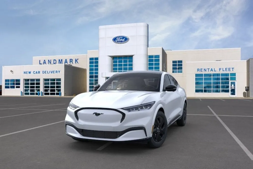 2023 Ford Mustang Mach-E California Route 1 photo 1