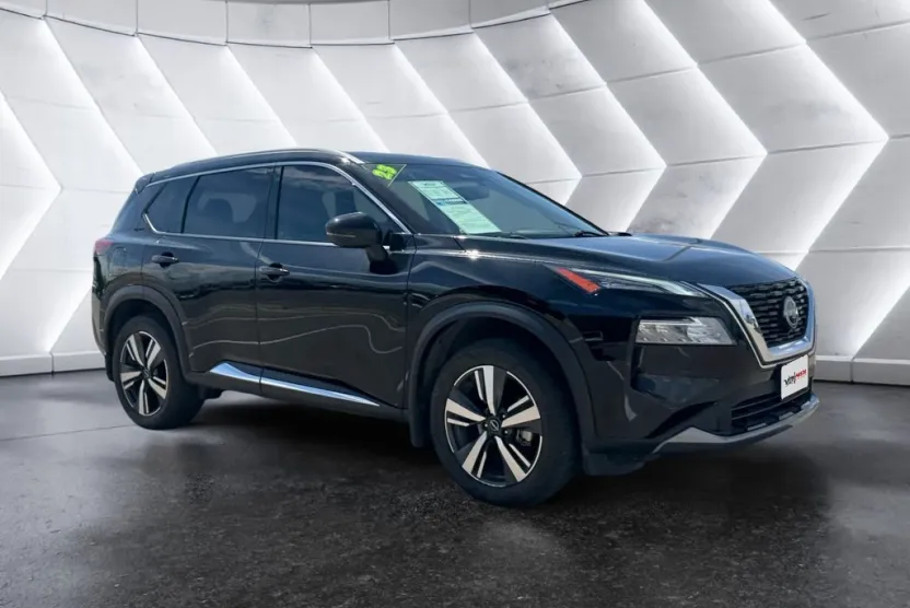 2023 Nissan Rogue SL photo 1