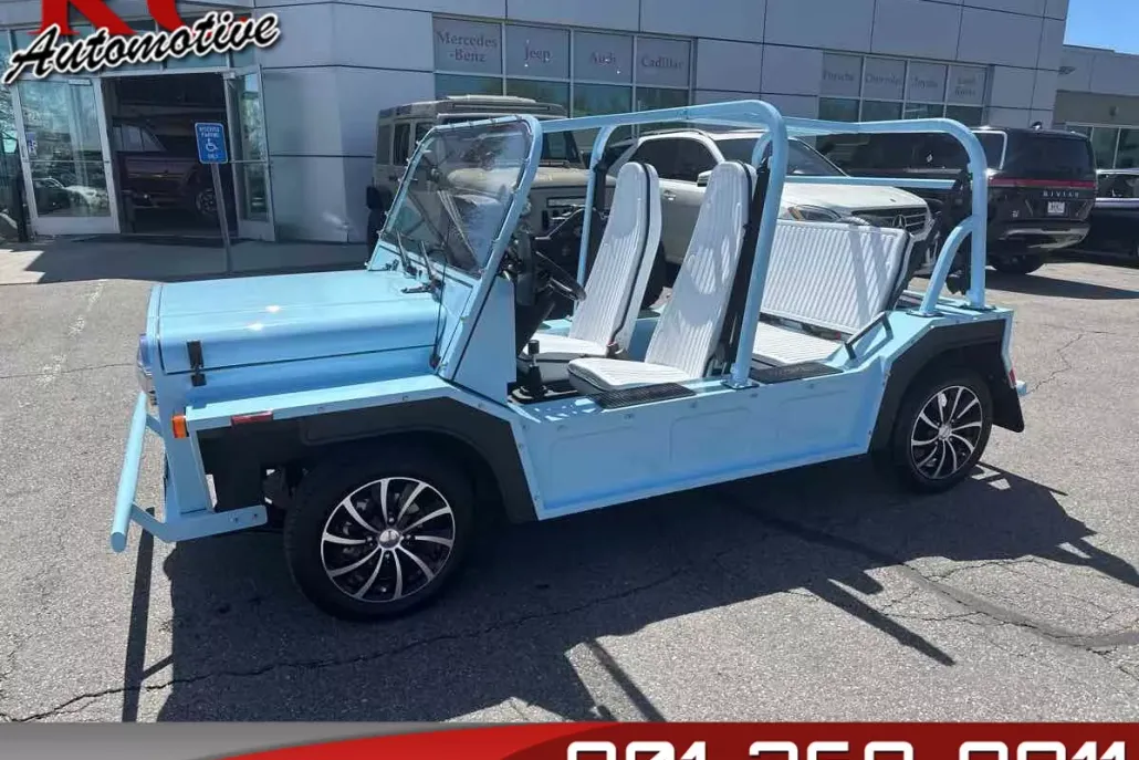 2023 Cruise Car MOKE photo 1