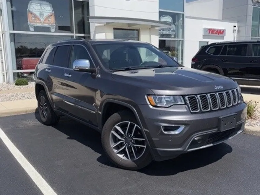 2019 Jeep Grand Cherokee Limited photo 1
