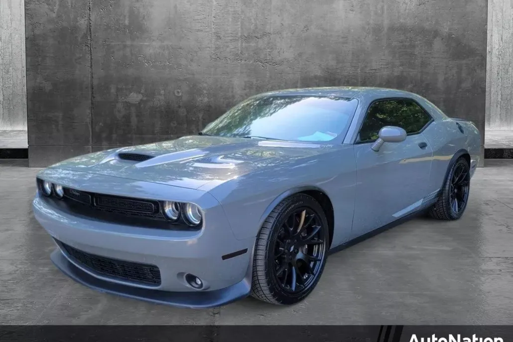 2019 Dodge Challenger R/T Scat Pack photo 1