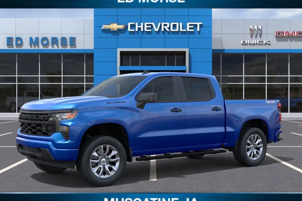 2026 Chevrolet Silverado 1500 Custom photo 1