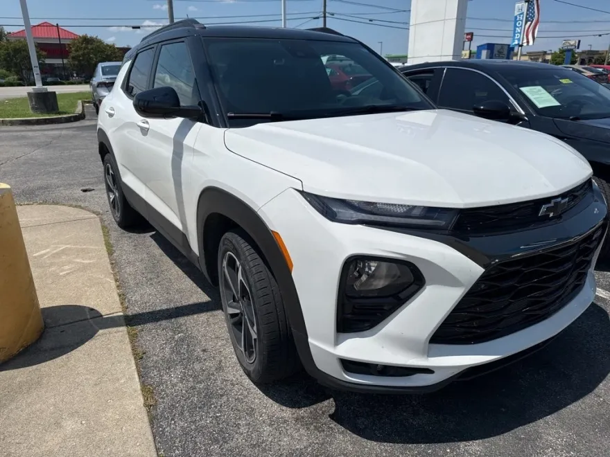 2021 Chevrolet Trailblazer RS photo 1