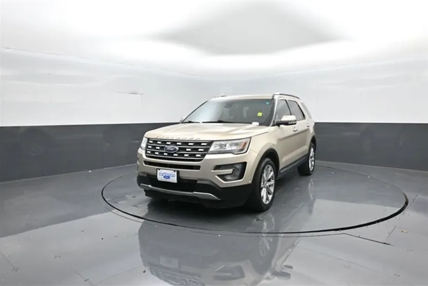 2017 Ford Explorer Limited photo 1