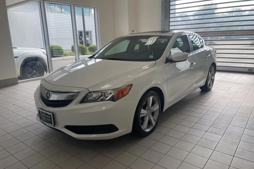 2014 Acura ILX 2.0L photo 1
