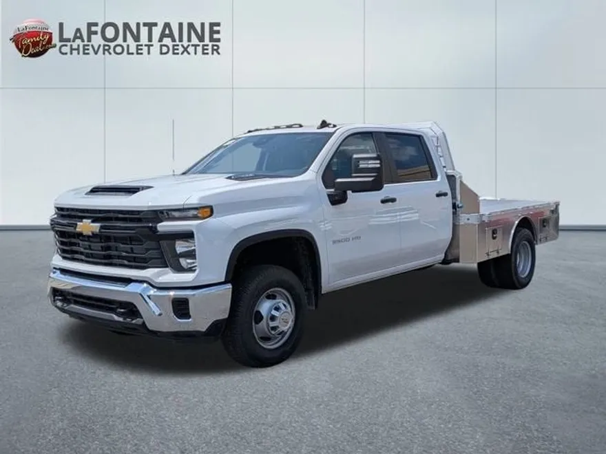 2025 Chevrolet Silverado 3500HD Work Truck photo 1