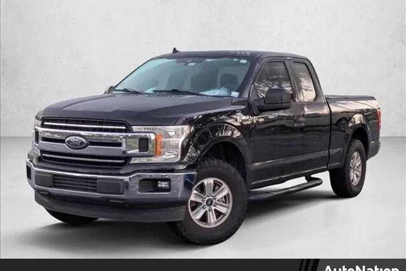 2019 Ford F-150 XLT photo 1